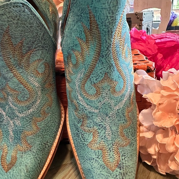 Myra Bag Booties Handmade Hand Tooled Leather - Picture 4 of 6